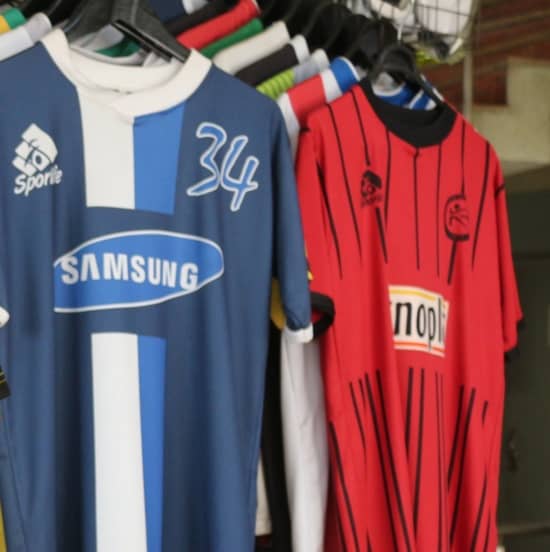 ucuz ve kaliteli futbol formaları